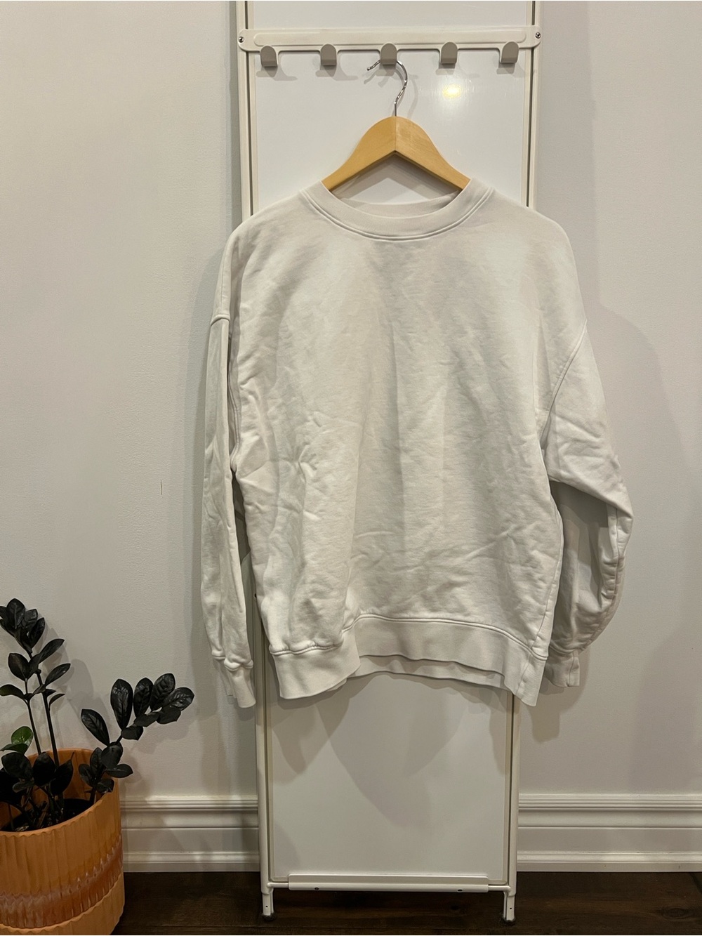 Colorful Standard 100% Organic Cotton White Sweatshirt Medium
